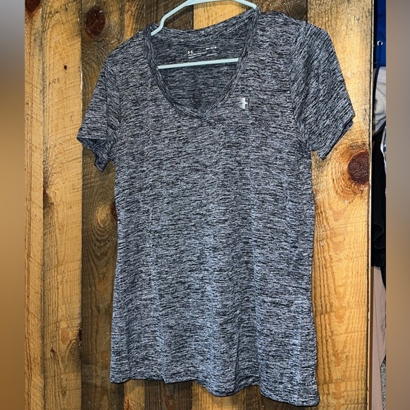 UA top - Picture 1 of 1